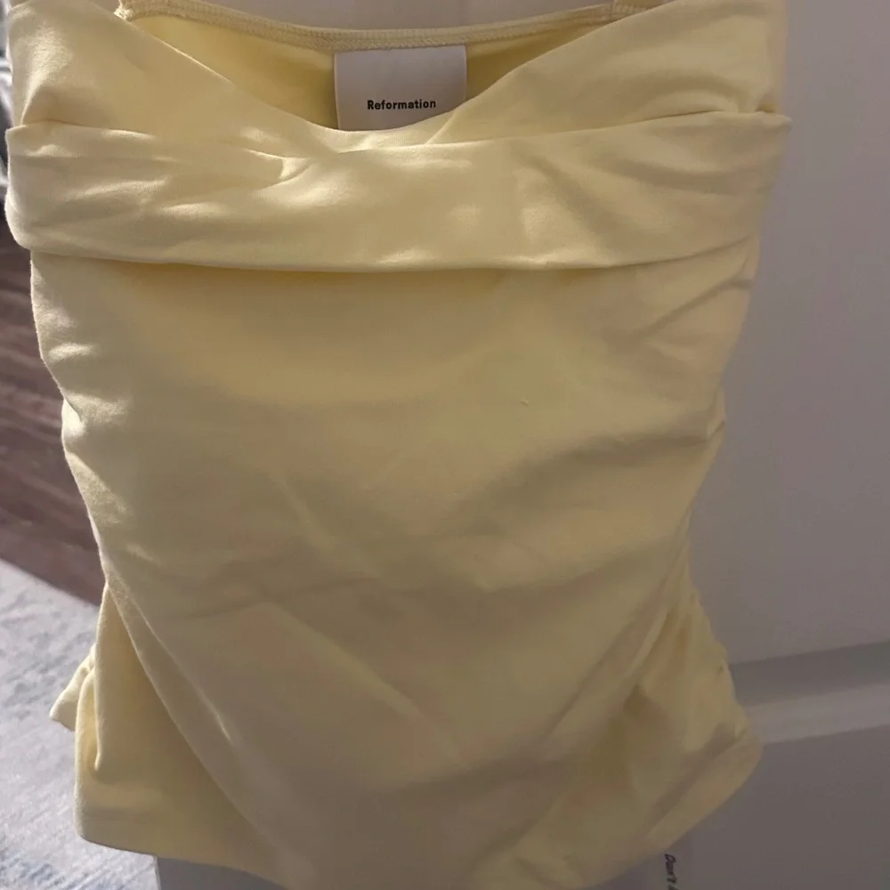 Reformation Trish Knit Top Yellow - Size S - Picture 3 of 3